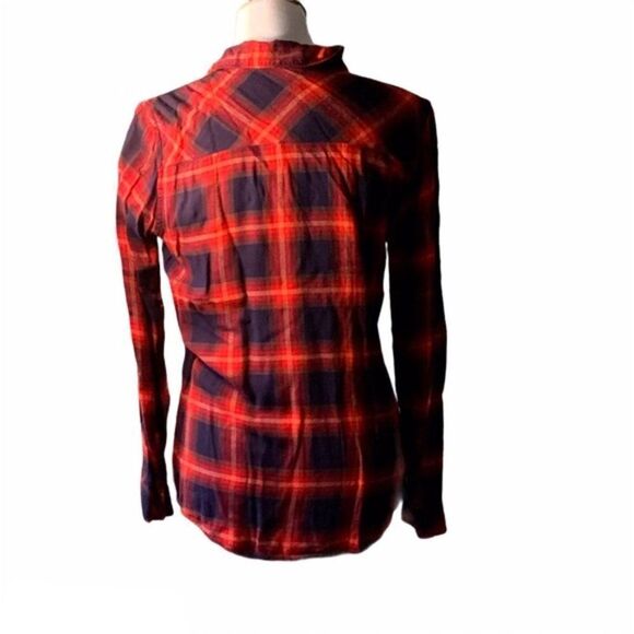 GAP women’s Drapey B Flannel Red Plaid size M - Picture 3 of 4